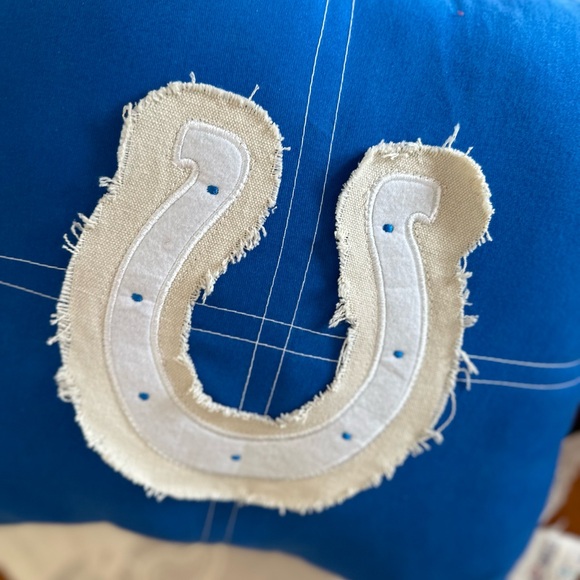 INDIANAPOLIS COLTS Accent Pillow - Picture 2 of 5